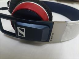 Sennheiser headphone image 3