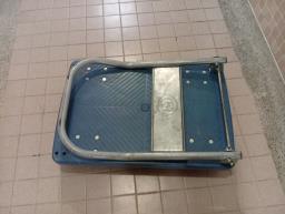 trolley can hold very heavy items image 3