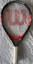 Used Roger Federer Junior Racquet-35 in image 1