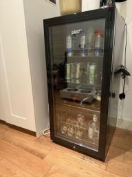 Beveragewine Fridge image 1