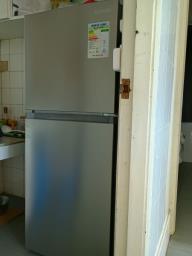 Fortress Fdgi203t22 203l 2 Door fridge image 1