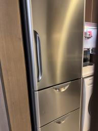 Hitachi refrigerator 90 new image 1