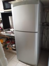 Mitsubishi  fridge and freezer image 1