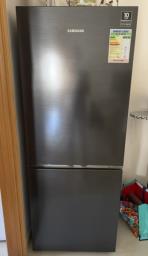 Samsung fridge Rb27n4050 257l 2 door image 1