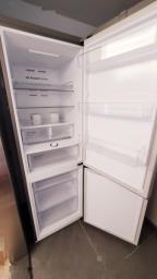 Samsung Spacemax 2-door Fridge 340l image 2