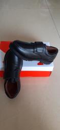 real leather school shoes size 33 image 1