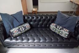 Beautiful Chesterfield Sofa Real Leather image 2
