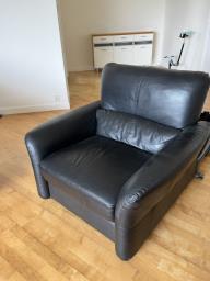 Black sofa and armchair image 2