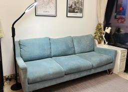 Designer Sofa in good condition image 1