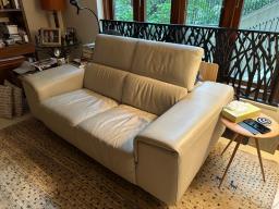 Fine Leather Italian 2-seater sofa image 2