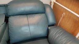 Free 3-seater leather sofa image 4