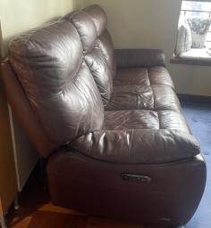 Free Sofa image 2