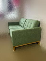 Sofa with Free Cushions image 3