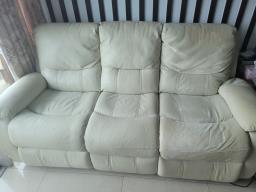 Sofa image 2