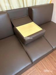 Sofa image 3
