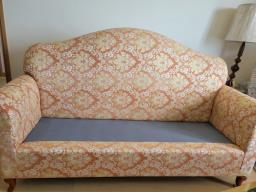 Sofa image 3