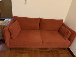 Sofa image 4