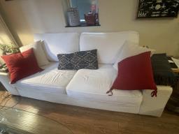 White sofa in good conditions image 2