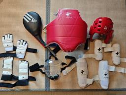 Taekwondo Set age 11 to 14 with bag image 1