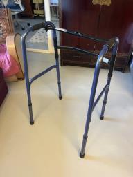 Zimmer frame and Djo Post-op Knee Braces image 3