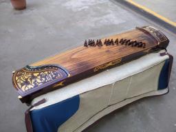 Guzheng image 1