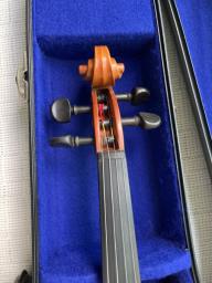 Karl Horner 34 violin image 4