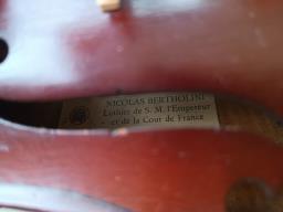 Vintage France Viola image 7