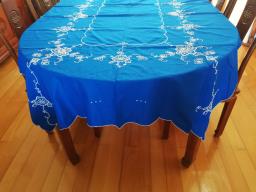 Handmade Embroidered Tablecloth Set 7pcs image 1