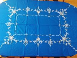 Handmade Embroidered Tablecloth Set 7pcs image 2