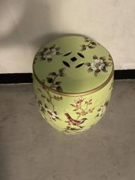 Ceramics stool image 2