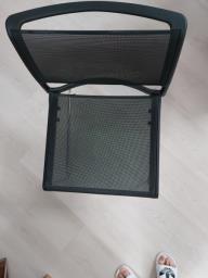 Design Chair black image 2