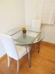 Dinning table image 2