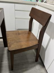 Extendable wooden table and 4 chairs image 3
