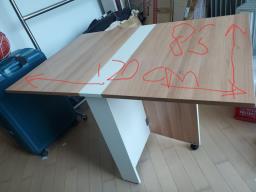 foldable table image 1