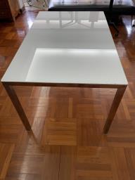 Glass table 135 l x 85 w x 75 cm h image 1