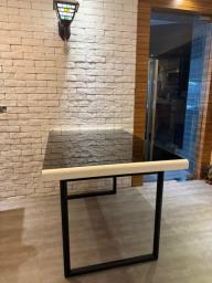 Glasstop Stylish Dining Table image 1