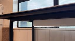 Great Condition Modern Marble Top Table image 4