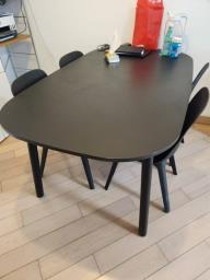 Ikea Vedboodger  dining table image 1