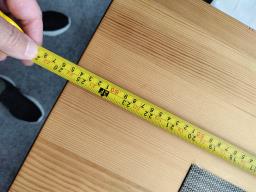 Square table with 2 chairs image 4