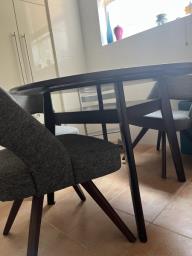 Stylish Italian dining table image 1