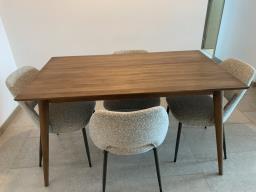 Tree Vintage dining table and 4 chairs image 1