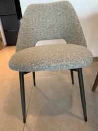 Tree Vintage dining table and 4 chairs image 2