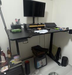 Used Gaming Office Desk image 1
