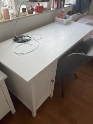 White desk ideal for kids study image 2