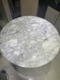White marble round table image 2