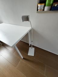 White table desk image 1
