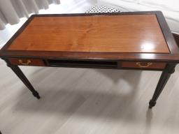 Wooden Tabledesk in Excellent Condition image 1