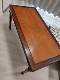 Wooden Tabledesk in Excellent Condition image 3