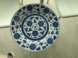 Dinner service image 2