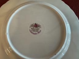 Royal Albert Lavender Rose Tea Set image 5